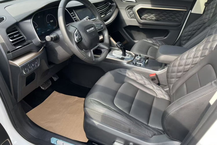 哈弗H6 2020款 1.5GDIT 自动铂金豪华版中控内饰13