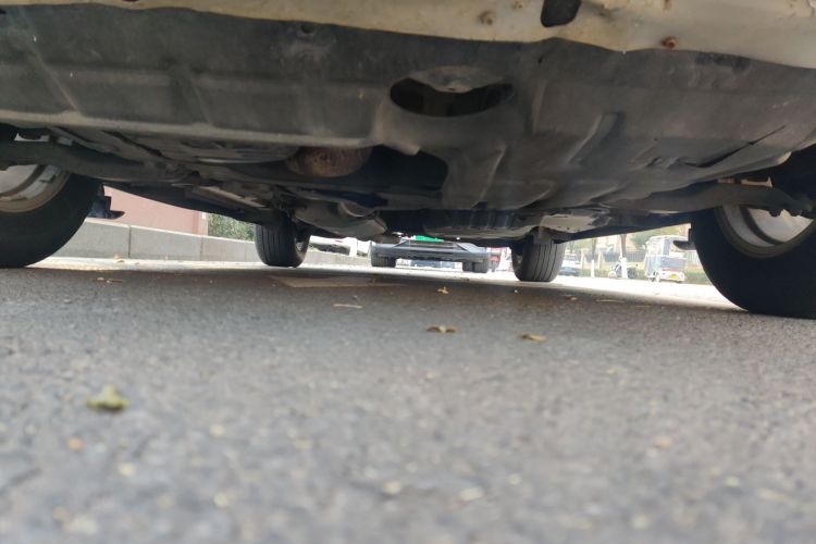 丰田 RAV4荣放 2010款 2.0L 自动豪华升级版局部细节9008