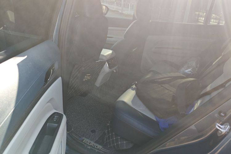 福特 领睿 2022款 EcoBoost 170 尊领型中控内饰21