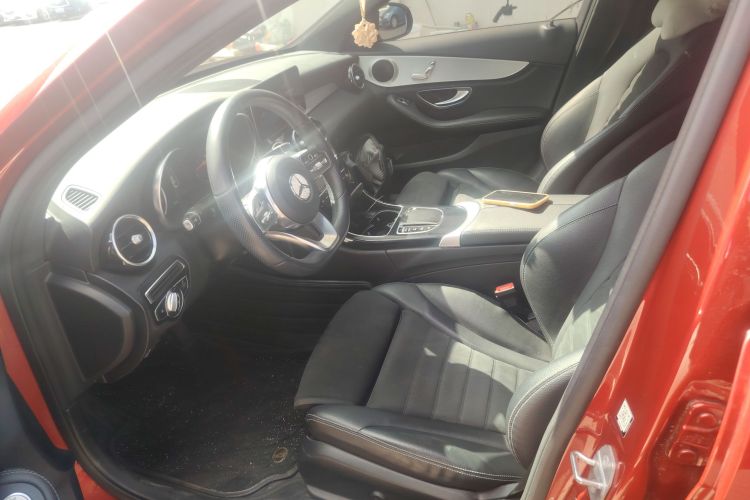 奔驰C级 2019款 C 260 运动版局部细节19