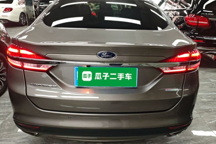福特 蒙迪欧 2017款 改款 EcoBoost 180 时尚型车身外观6004