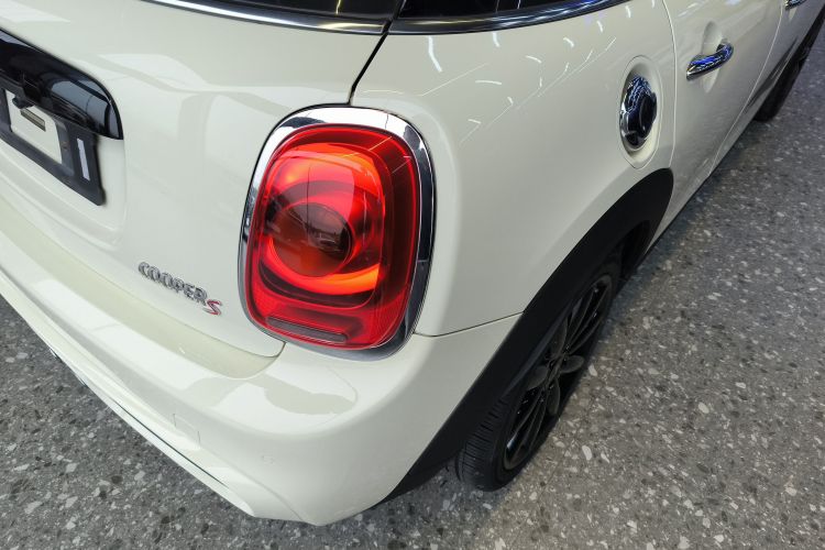 MINI 2016款 2.0T COOPER S 五门版车身外观6006