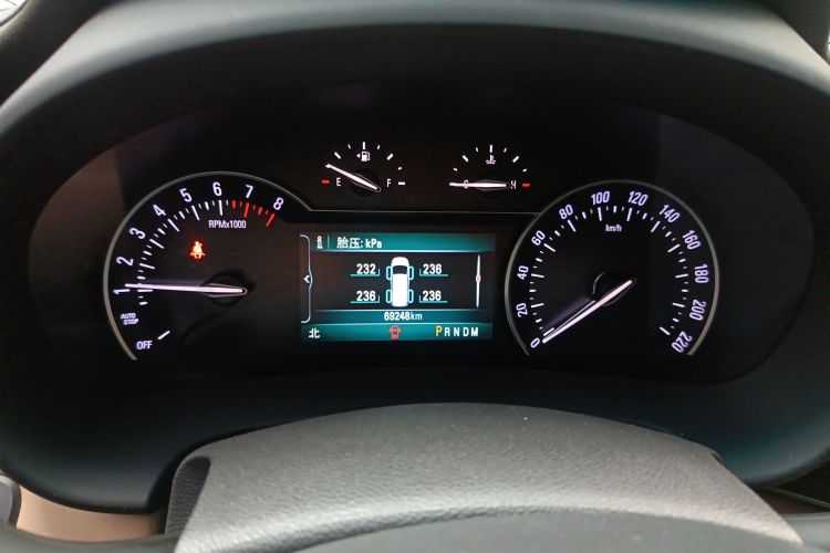 别克GL8 2017款 ES 28T 豪华型 国V中控内饰14