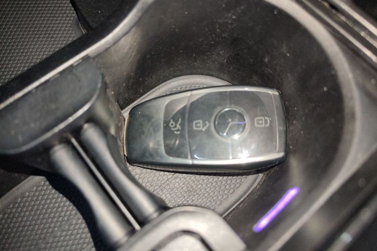 奔驰A级 2019款 A 200 L 运动轿车中控内饰11