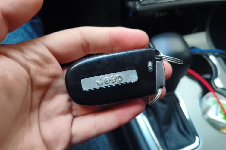 Jeep 大切诺基(进口) 2017款 3.0L 舒享导航版中控内饰11