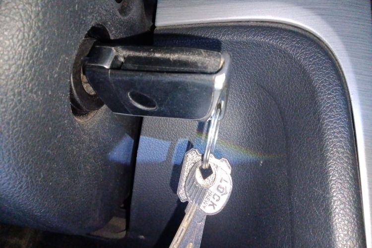 大众 帕萨特 2014款 1.8TSI DSG尊荣导航版中控内饰11