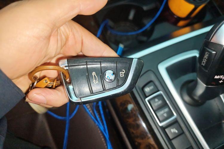 宝马X5(进口) 2014款 xDrive35i 典雅型中控内饰7001