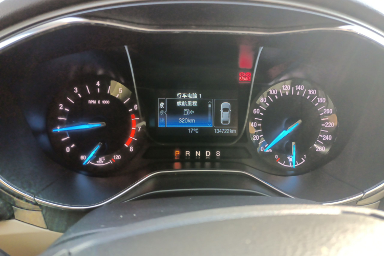 福特 蒙迪欧 2013款 2.0L GTDi200时尚型局部细节14