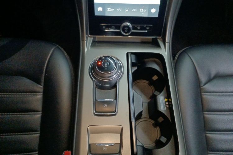 福特 蒙迪欧 2020款 EcoBoost 180 时尚型局部细节18