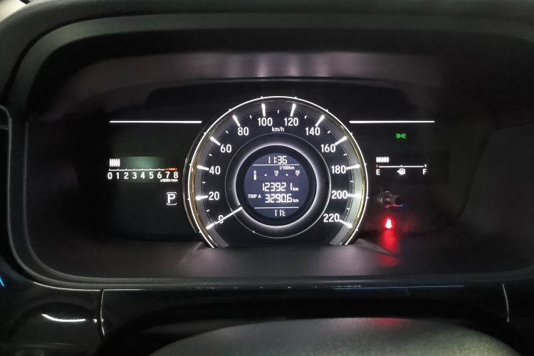 本田 艾力绅 2016款 2.4L 经典版中控内饰14