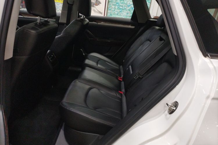 众泰 大迈X7 2017款 1.8T DCT尊贵型中控内饰21