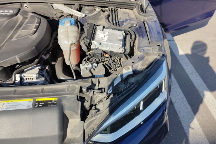 奥迪A5 2017款 Coupe 40 TFSI 时尚型局部细节9007