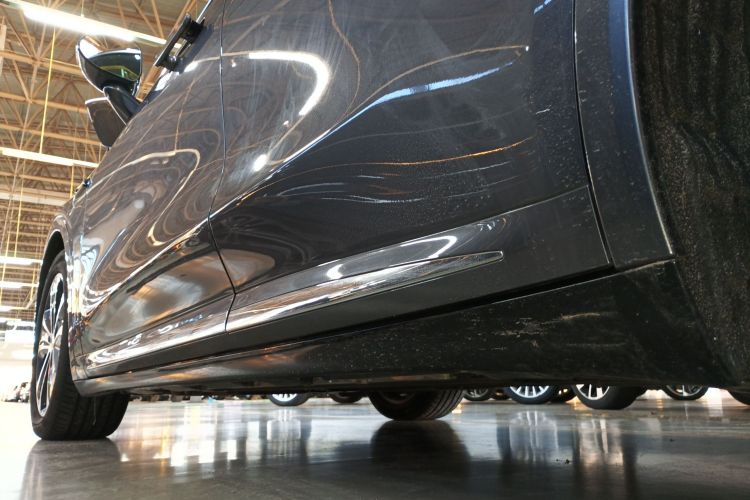 鸿蒙智行 智界R7 2025款 增程 251km Max局部细节9002