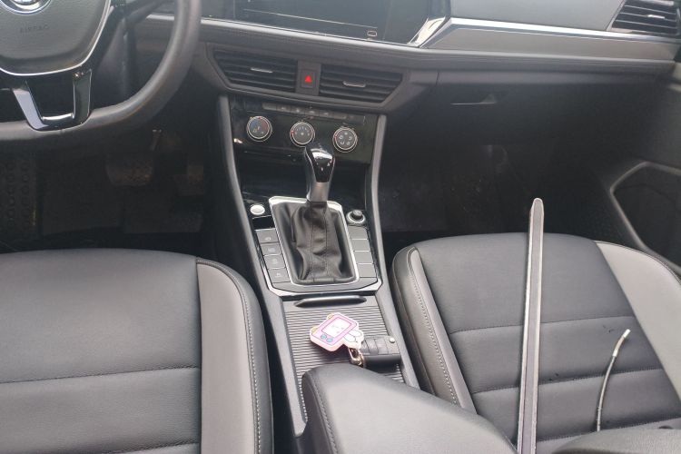 大众 速腾 2021款 280TSI DSG舒适智联版局部细节18