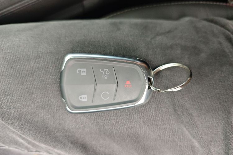 凯迪拉克XT5 2020款 28T 豪华型中控内饰11