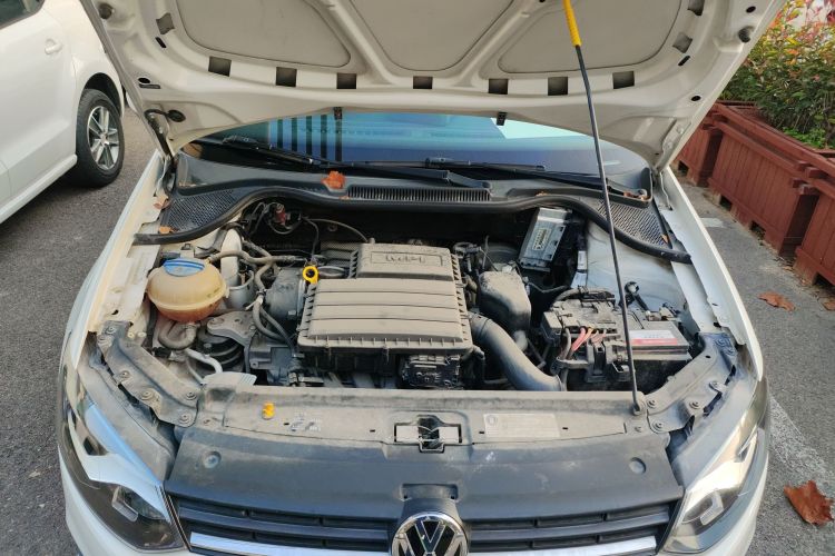 大众 Polo 2018款 1.5L 自动安驾型机舱底盘24