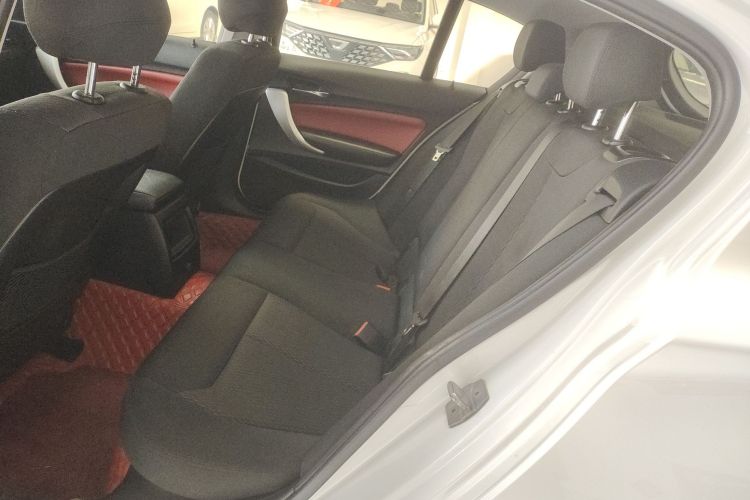 宝马1系(进口) 2018款 118i 领先型中控内饰7004