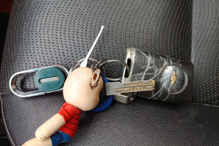 雪佛兰 科帕奇 2015款 2.4L 四驱旗舰版 7座中控内饰11