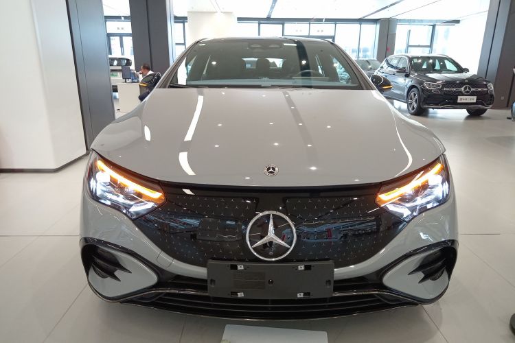 奔驰EQE 2022款 350 先型特别版车身外观6001
