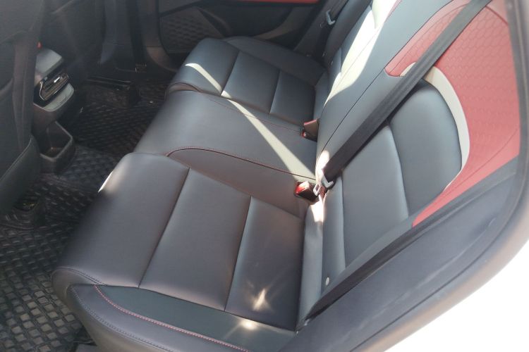 名爵 MG5 2022款 180DVVT CVT青春豪华版中控内饰21