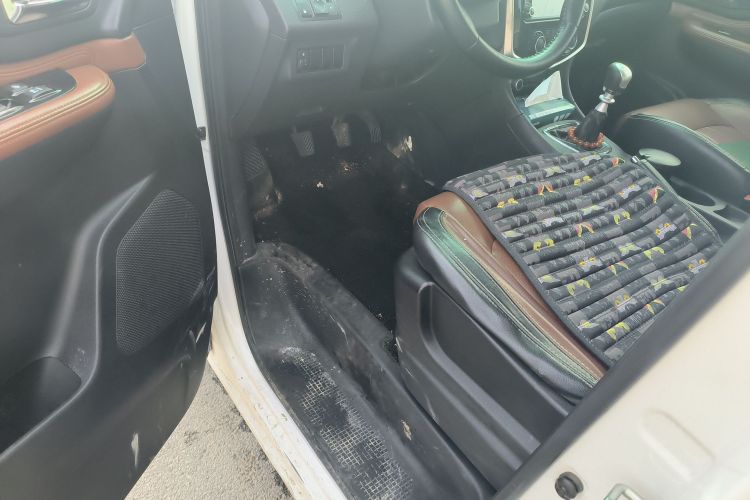 东风风行 风行F600 2016款 F600L 1.5T 豪华型中控内饰7003