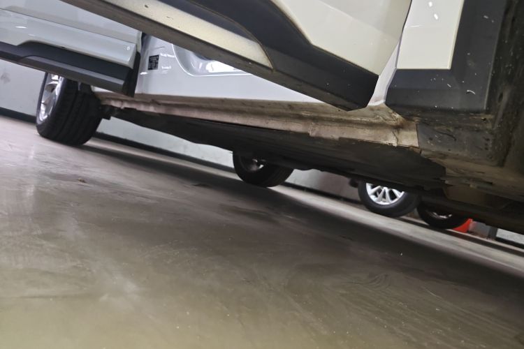 领克01 2023款 2.0TD 两驱亚运版局部细节9001