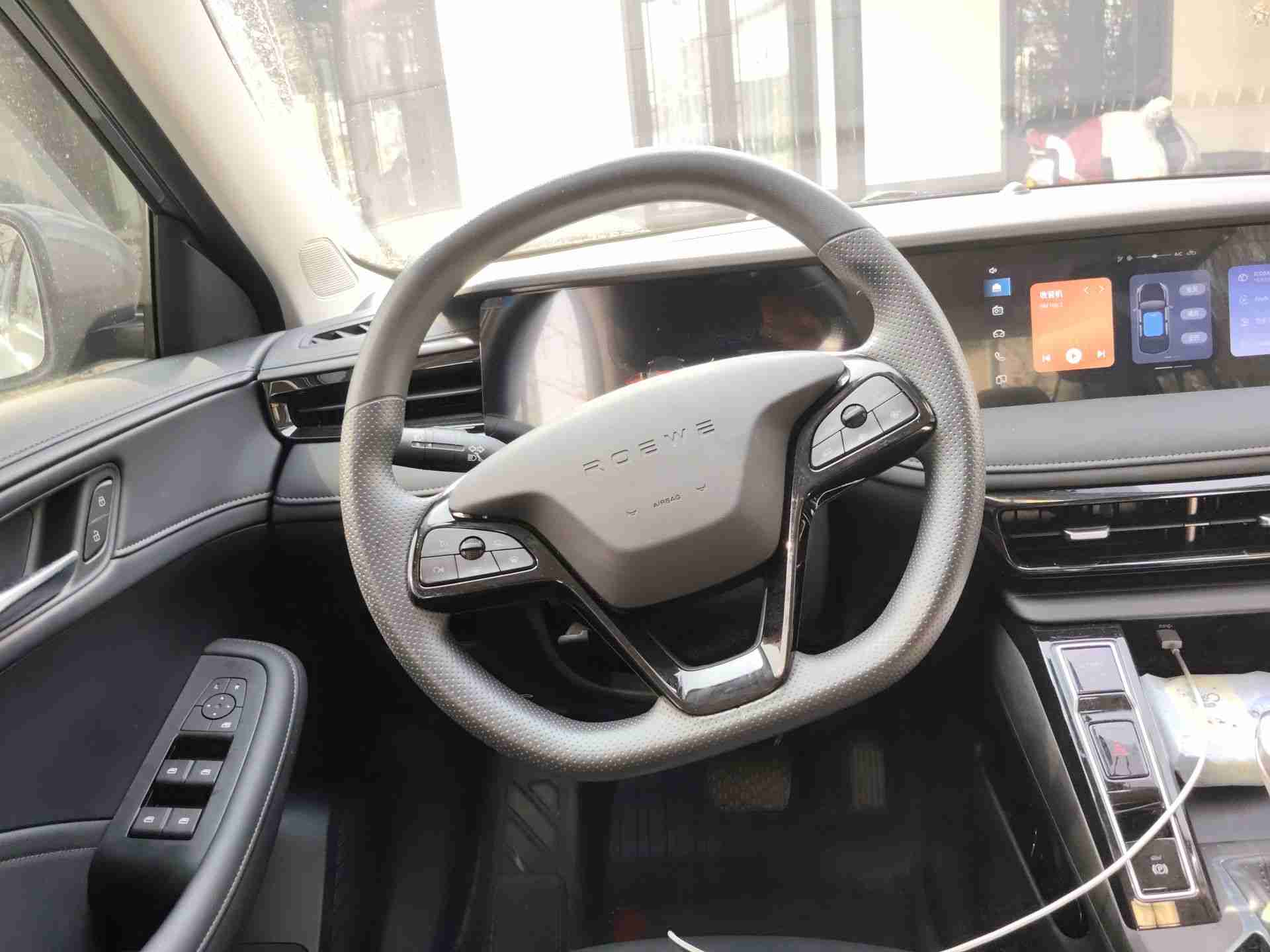 车辆多功能方向盘实拍