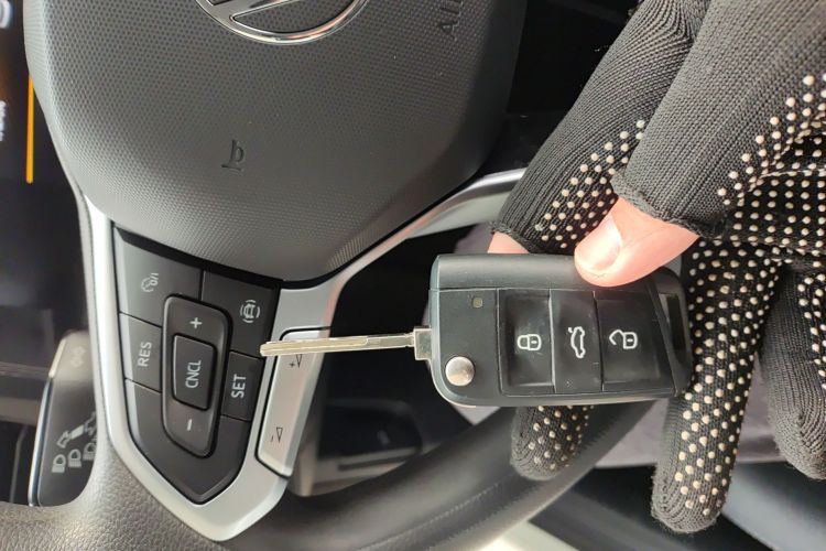 大众 朗逸 2023款 新锐 1.5L 自动新逸版中控内饰7001