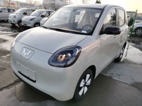 五菱汽车 宏光MINIEV 2025款 四门版 进阶款