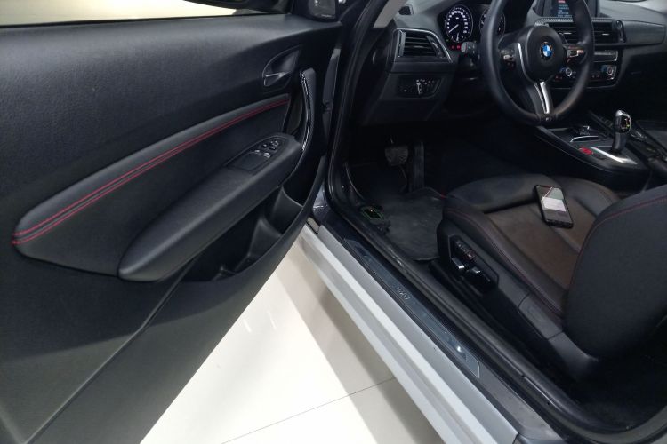 宝马2系(进口) 2019款 225i 运动设计套装中控内饰20