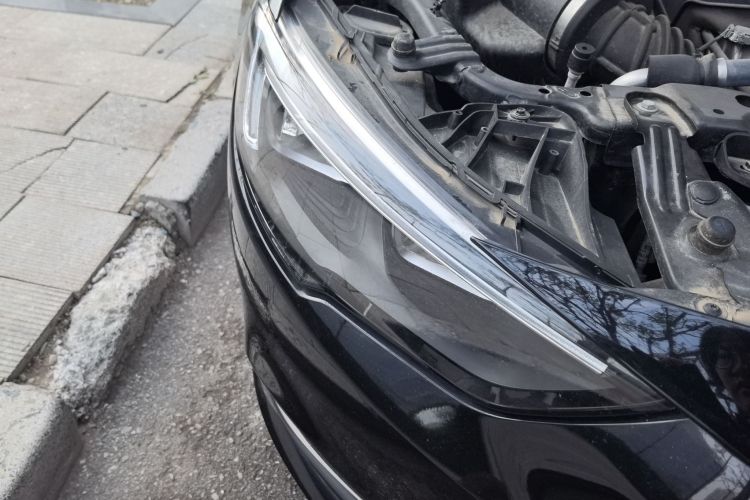 别克 君威 2019款 20T 精英型 国VI车身外观6006