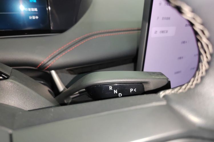 小米汽车 小米SU7 2024款 后驱长续航智驾版中控内饰18