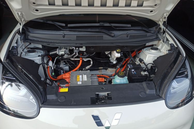 五菱汽车 五菱缤果 2023款 333km 灵犀互联+款局部细节24