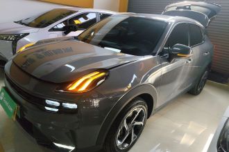 领克06 EM-P 2022款 PHEV 84KM续航版 Pro