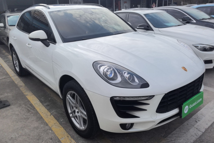 保时捷 2017款  Macan 2.0T车身外观3
