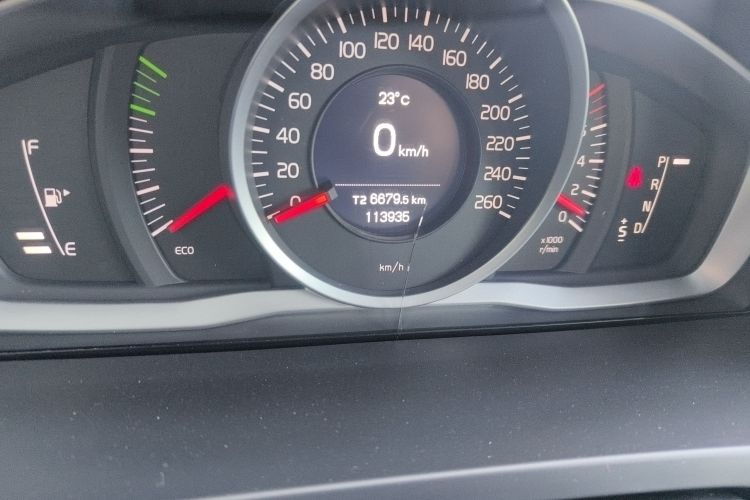 沃尔沃S60 2015款 S60L 2.0T 智远版中控内饰15