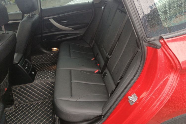 宝马3系GT 2017款 320i 时尚型中控内饰7004