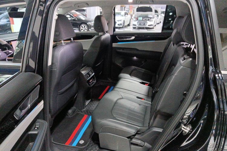 大众 途昂 2021款 330TSI 两驱尊崇豪华版中控内饰21