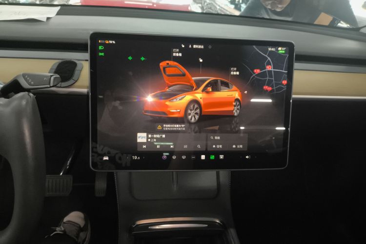 特斯拉 Model Y 2022款 后轮驱动版中控内饰16