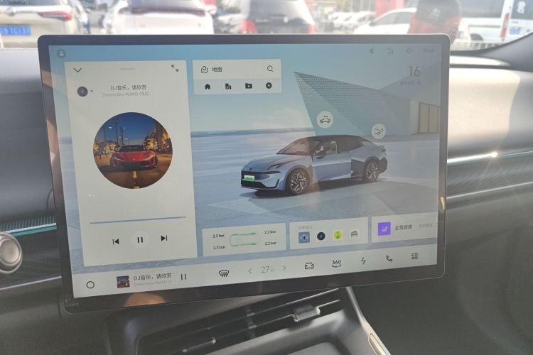 领克07 2024款 EM-P 126长续航 Ultra中控内饰16