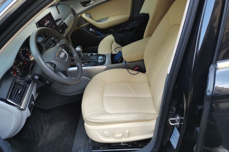 奥迪A6L 2014款 TFSI 标准型中控内饰19