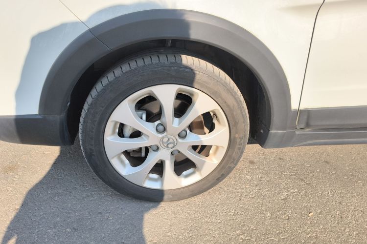 北汽新能源EC5 2020款 新风版车身外观6007