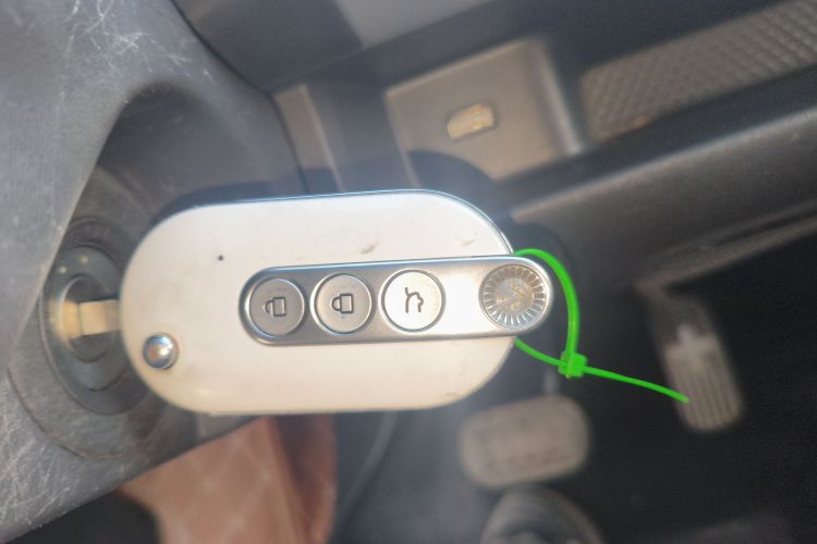 五菱汽车 宏光MINIEV 2022款 GAMEBOY 200km 玩咖款 磷酸铁锂中控内饰11