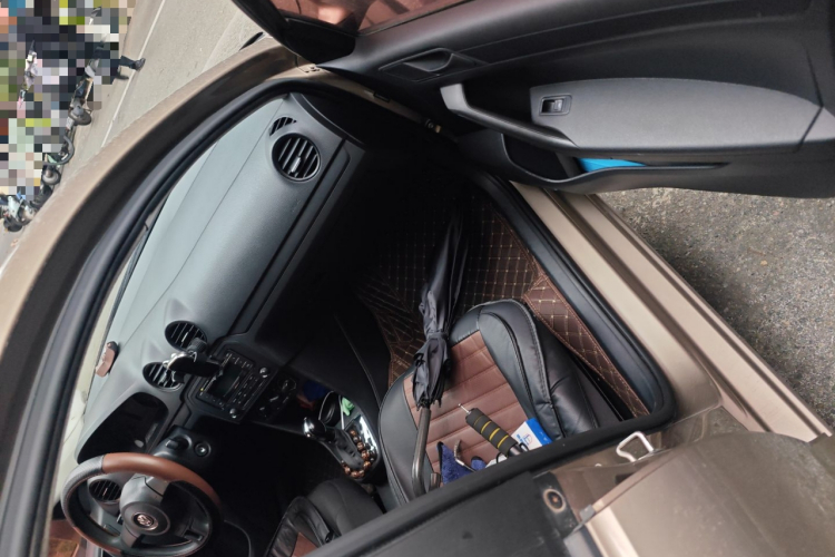 大众 捷达 2015款 质惠版 1.6L 自动时尚型局部细节9005