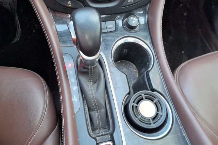 别克 昂科威 2018款 28T 四驱精英型中控内饰18