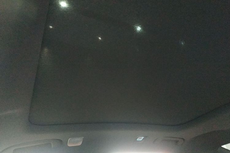 比亚迪 汉L 2025款 DM-p 四驱激光雷达旗舰型中控内饰22