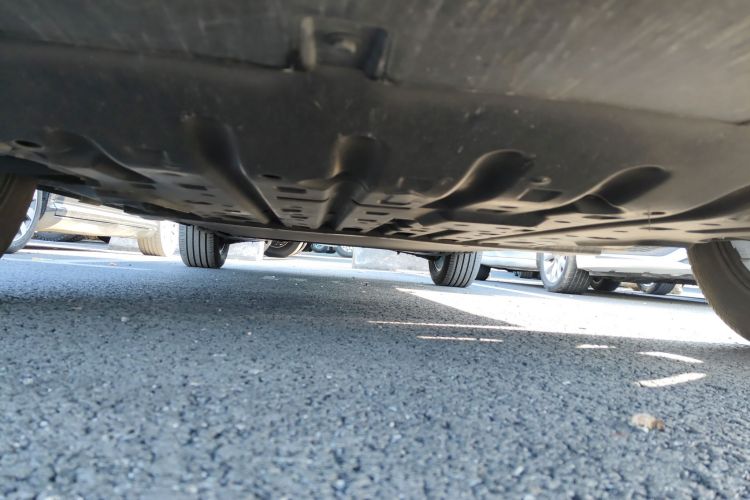 比亚迪 元PLUS 2022款 430KM 尊贵型局部细节9008