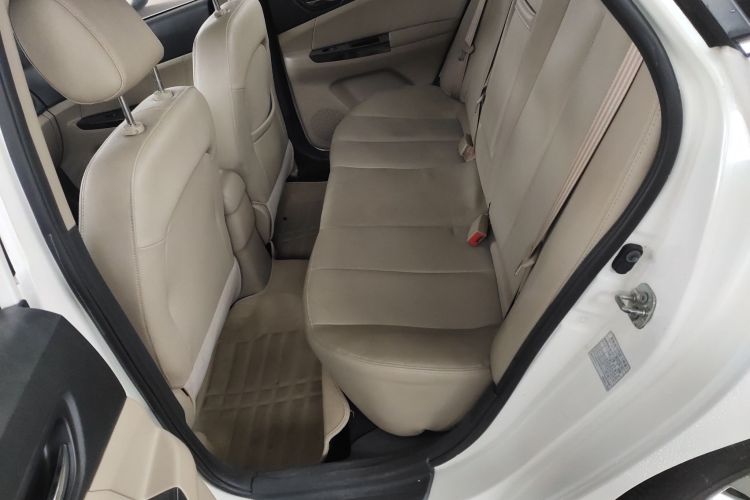 长安 逸动 2014款 1.6L 自动豪华型中控内饰7004