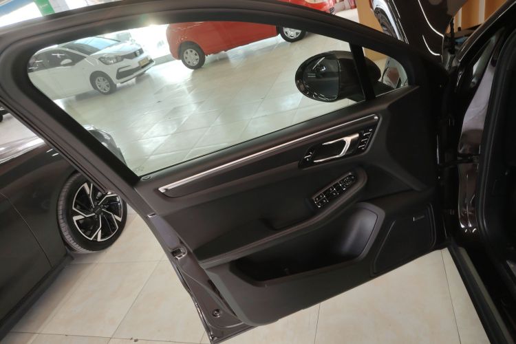 保时捷 2017款  Macan 2.0T中控内饰7007