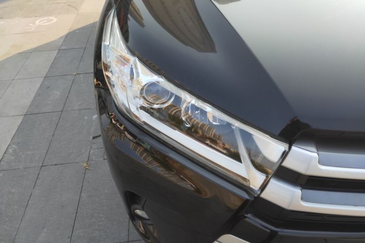 丰田 汉兰达 2018款 2.0T 两驱精英版 5座 国VI车身外观8